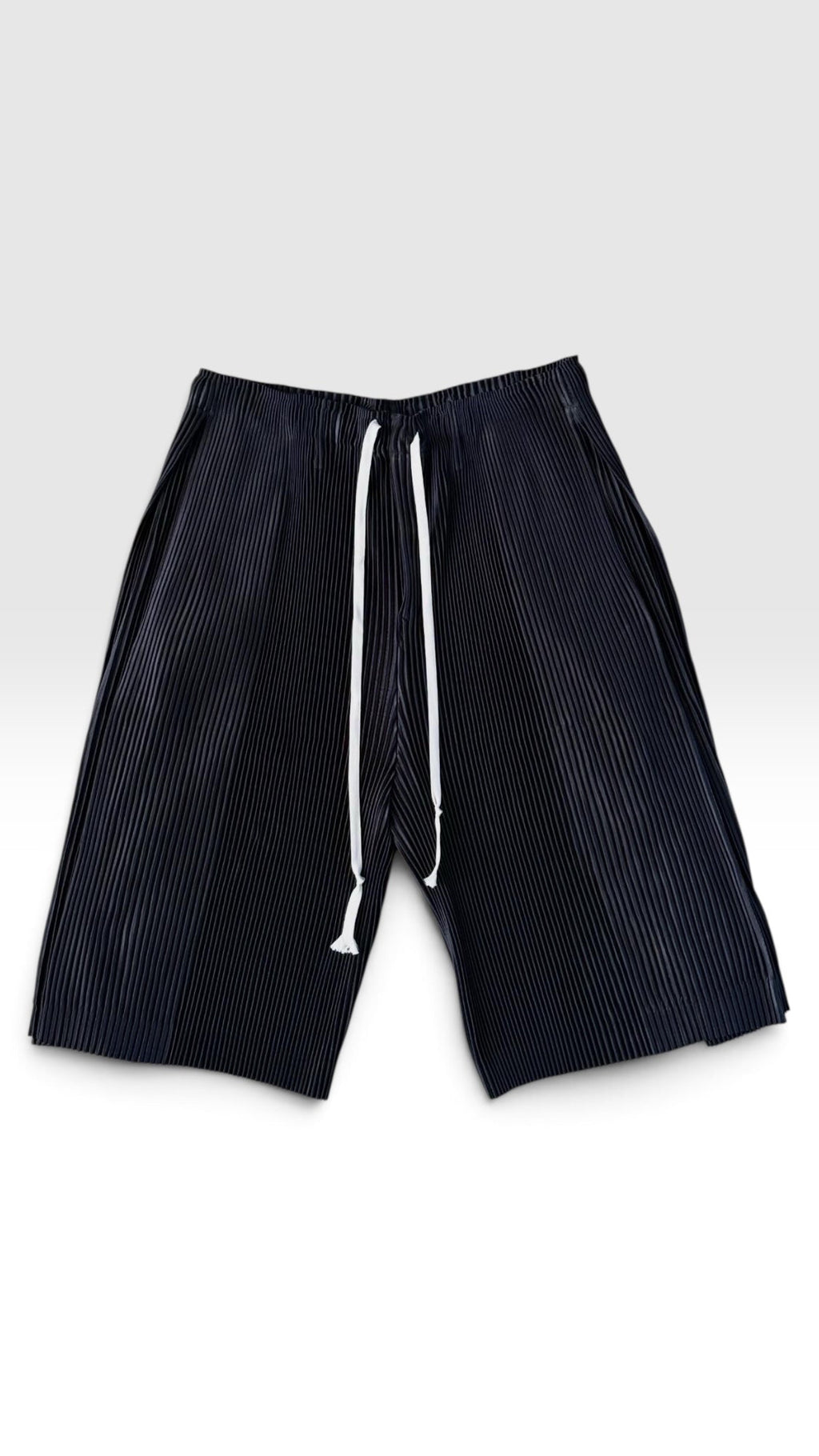 Côtelé Noir Shorts