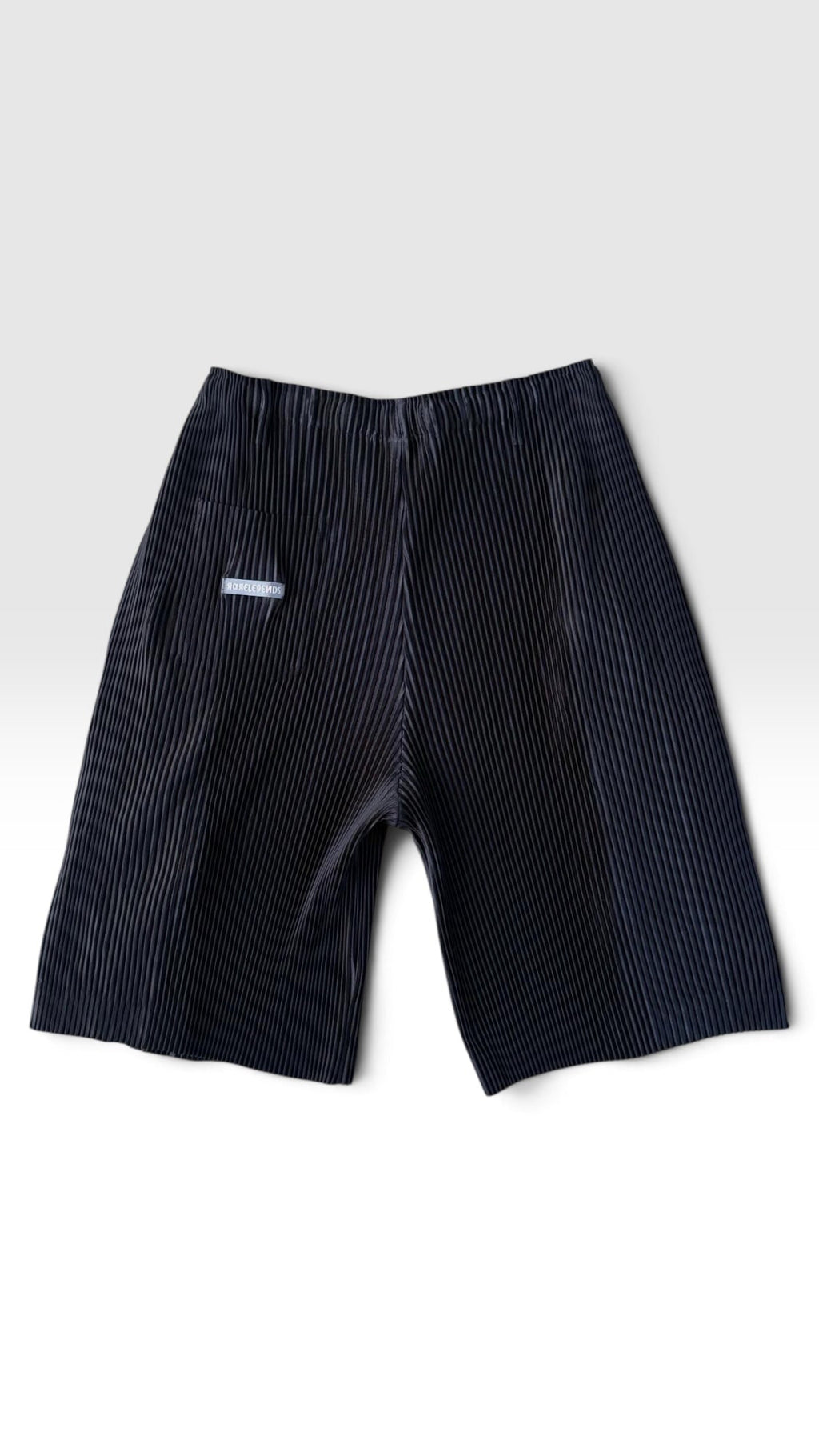 Côtelé Noir Shorts